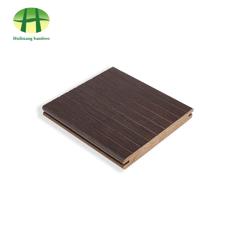 Pardoseală din bambus cu caneluri mici